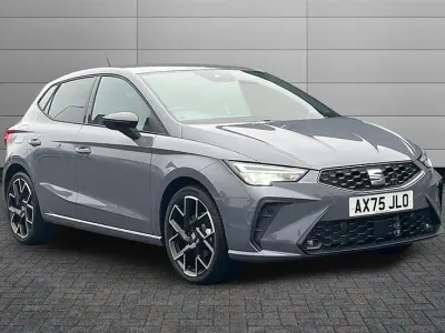 Usado Seat Ibiza FR Sport 115 CV (84 kW) 2026 Negro Utilitario