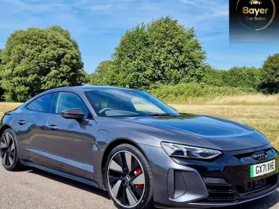 Used Audi e-tron GT quattro Comfort 475 kW (646 HP) 2021 Sedan