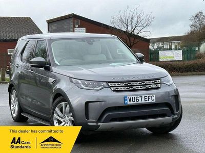 Usado Land Rover Discovery 5 HSE 258 HP (189 kW) 2017 Cinzento SUV