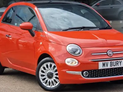 Usado Fiat 500 Dolcevita 70 HP (51 kW) 2023 Laranja Citadino