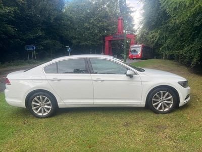 White Used 2015 VW Passat Business Sedan | £4,999 (Expensive)