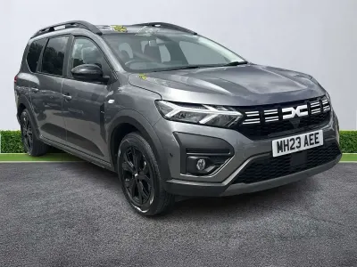Used Dacia Jogger Extreme 141 HP (103 kW) 2023 Grey MPV