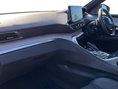 Used Peugeot 5008 Premium 129 HP (94 kW) 2023 Black SUV