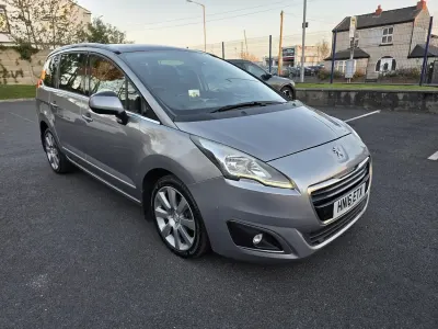 Used Peugeot 5008 Allure 120 HP (88 kW) 2016 Grey MPV