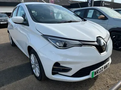 Used Renault Zoe Iconic 55 kW (75 HP) 2022 Hatchback