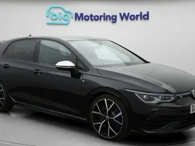 Second-hand VW Golf VIII R 320 CP (235 kW) 2024 Hatchback