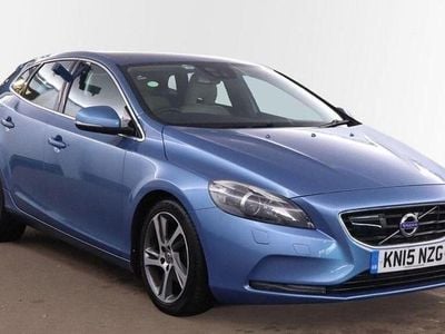 Blue Used 2015 Volvo V40 SE Lux Hatchback | £5,550 (Fair price)