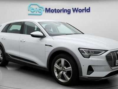 Used 2022 Audi e-tron SUV | £15,098 (Super price)