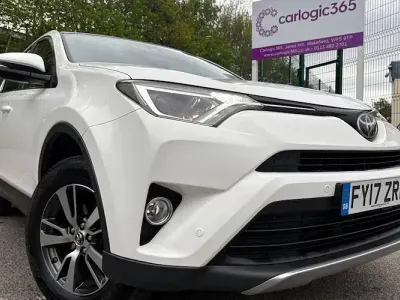 Begagnad Toyota RAV4