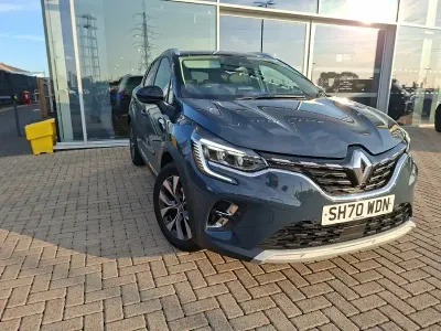Used Renault Captur Version S 130 HP (95 kW) 2020 Black SUV