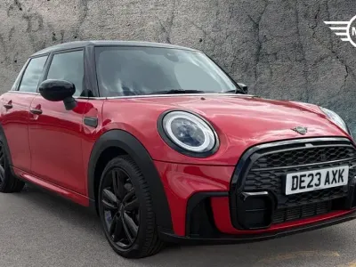 Used Mini Cooper Hatch 134 HP (98 kW) 2023 Red Hatchback