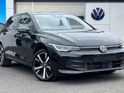New VW Golf VIII Match 204 HP (150 kW) 2026 Black Hatchback