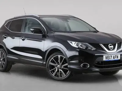 Used Nissan Qashqai Tekna 131 HP (96 kW) 2017 Black SUV