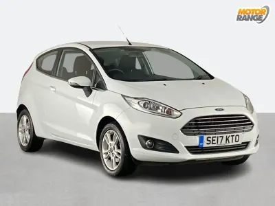 Used Ford Fiesta Zetec 82 HP (60 kW) 2017 White Hatchback