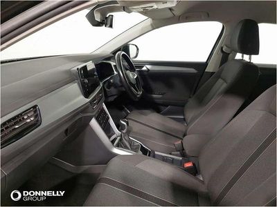 Used VW T-Roc Life 147 HP (108 kW) 2022 Black SUV