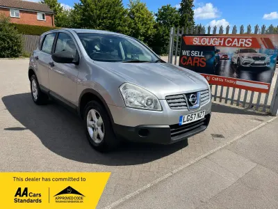 Begagnad Nissan Qashqai Visia 114 HK (83 kW) 2007 Silver SUV