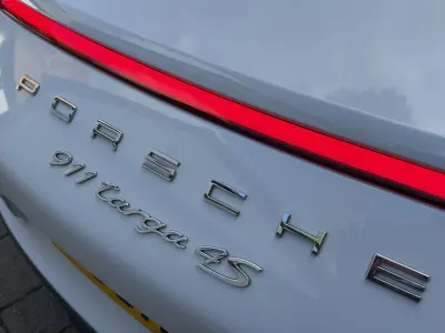 Usado Porsche 991 450 HP (330 kW) 2018 Branco Cabrios