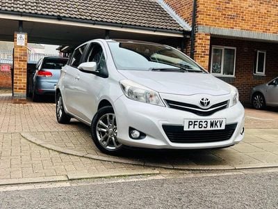 Silver Used 2014 Toyota Yaris Multidrive S Hatchback | £6,990 (Fair price)