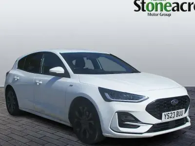 Used Ford Focus ST-Line 125 HP (91 kW) 2023 White Hatchback