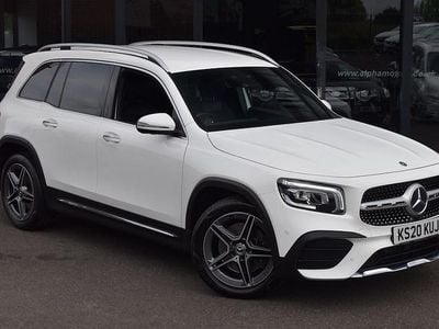 Mercedes GLB220