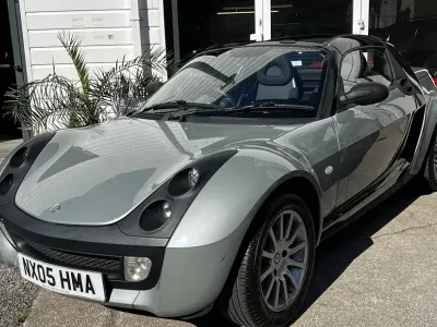 Used Smart Roadster 80 HP (58 kW) 2005 Black Cabriolet