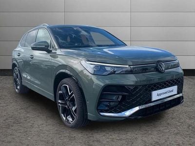 Używany VW Tiguan R-line 147 KM (108 kW) 2026 Zielony SUV