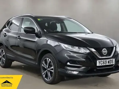 Used Nissan Qashqai N-Connecta 140 HP (102 kW) 2019 Black SUV