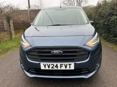 Usado Ford Transit Connect Trend 75 HP (55 kW) 2024 Azul Monovolume