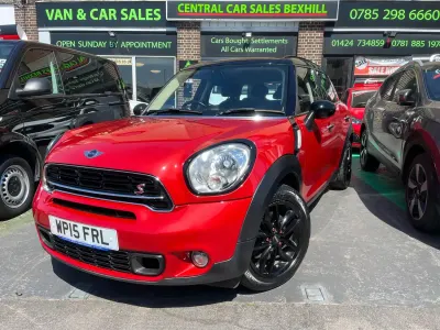 Używany Mini Cooper S Countryman 184 KM (135 kW) 2015 Czerwony SUV