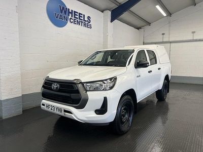 Used Toyota HiLux Active 150 HP (110 kW) 2023 White Pickup