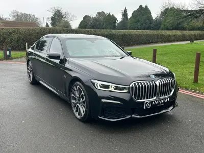 Begagnad BMW 745e M Sport 2022 Svart Sedan
