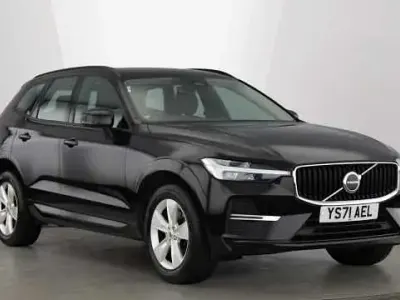 Usado Volvo XC60 Momentum 194 HP (142 kW) 2022 SUV