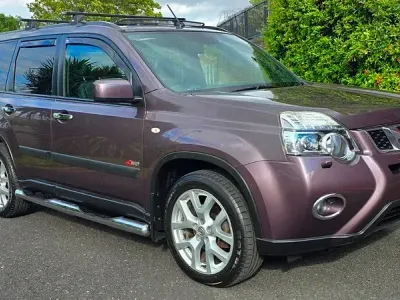 Used Nissan X-Trail Tekna 150 HP (110 kW) 2012 Beige SUV