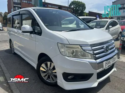 Used Honda Stepwgn 2013 White MPV