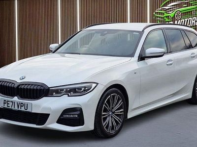 White Used 2021 BMW 320 M Sport Estate | £24,777 (Fair price)