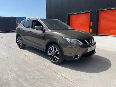 Used Nissan Qashqai Tekna 130 HP (95 kW) 2016 Bronze SUV