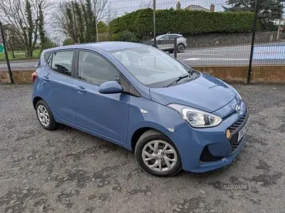 Usado Hyundai i10 SE 66 CV (48 kW) 2018 Azul Utilitario