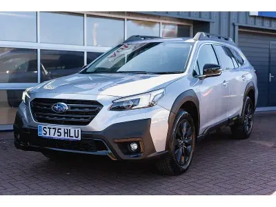 Käytetty Subaru Outback 180 HP (132 kW) 2025 Hopea Farmari