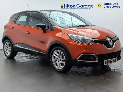 Usado Renault Captur Dynamique 90 HP (66 kW) 2016 Laranja SUV