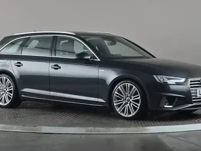 Second-hand Audi A4 S-Line 190 CP (139 kW) 2019 Gri Break