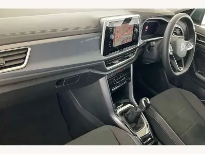 Used VW T-Roc Style 150 HP (110 kW) 2025 Blue SUV