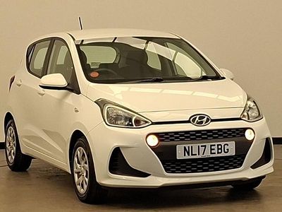 Used Hyundai i10 SE 66 HP (48 kW) 2017 White Hatchback