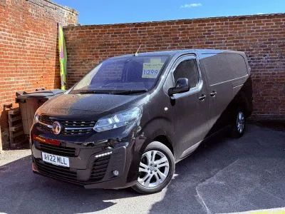 Used Vauxhall Vivaro Elite 150 HP (110 kW) 2022 Black MPV