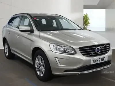 Used Volvo XC60 SE 190 HP (139 kW) 2017 Gold SUV
