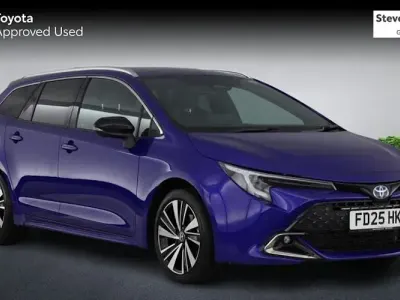 Used Toyota Corolla Design 140 HP (102 kW) 2025 Blue Estate