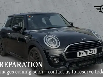 Gebraucht Mini Cooper Hatch 134 PS (98 kW) 2020 Schwarz Kleinwagen