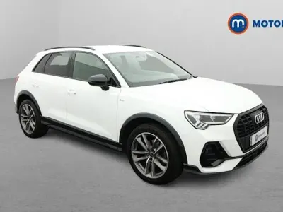 Usado Audi Q3 Black Edition 150 HP (110 kW) 2022 Branco SUV