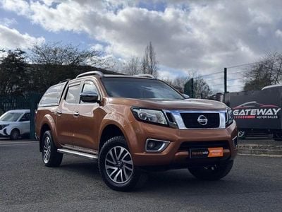 Used Nissan Navara Tekna 2017 Yellow Pickup