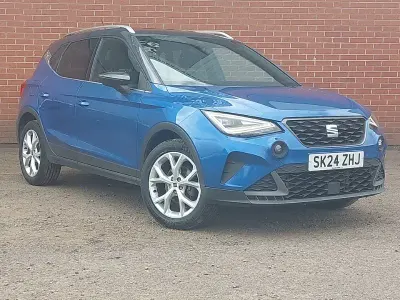 Used Seat Arona FR 110 HP (80 kW) 2024 Blue SUV