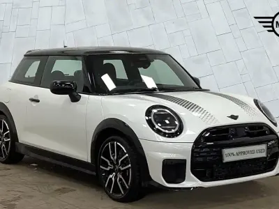 Begagnad Mini Cooper Hatch 113 kW (154 HK) 2025 Vit Halvkombi